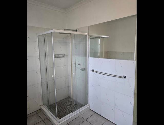 3 BEDROOM PROPERTY TO RENT IN ILLIONDALE